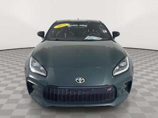 2025 Toyota GR86 Base