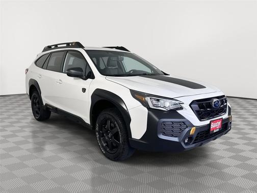 Crystal White Pearl 2025 Subaru Outback Wilderness