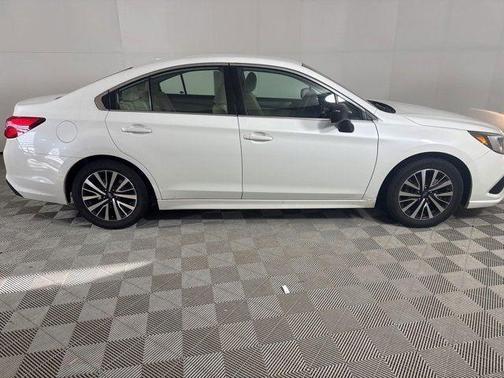 2019 Subaru Legacy Base