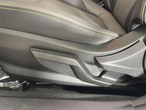 Cool-Gray Khaki 2023 Subaru Crosstrek Sport