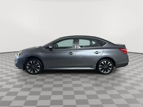 Gun Metallic 2016 Nissan Sentra SR