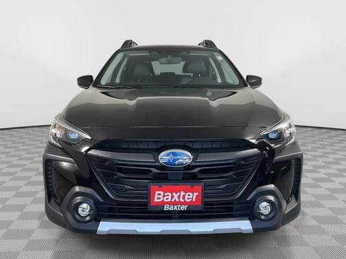 Crystal Black Silica 2023 Subaru Outback Limited