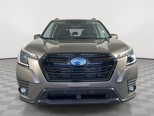 Brilliant Bronze Metallic 2024 Subaru Forester Premium