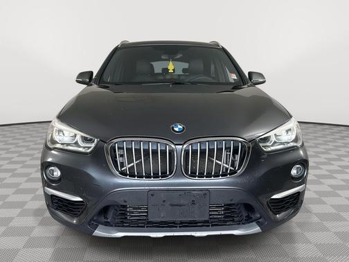 Mineral Gray Metallic 2017 BMW X1 xDrive 28i