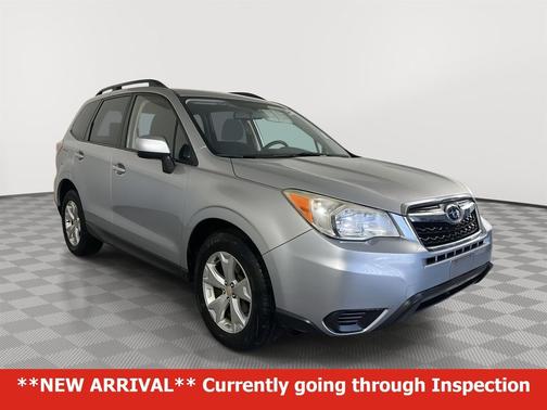 Ice Silver Metallic 2014 Subaru Forester 2.5i Premium
