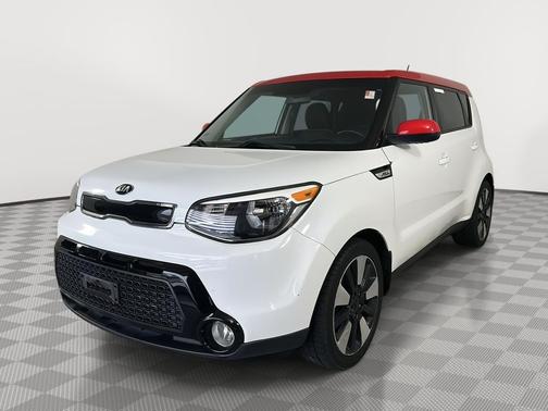 White w/Red Roof 2016 Kia Soul +