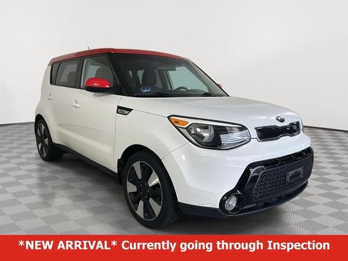 White w/Red Roof 2016 Kia Soul +