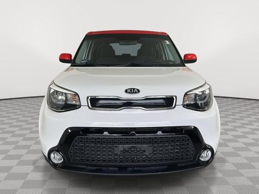 White w/Red Roof 2016 Kia Soul +
