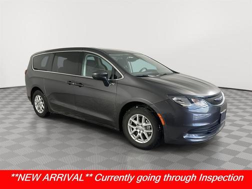 2017 Chrysler Pacifica Touring