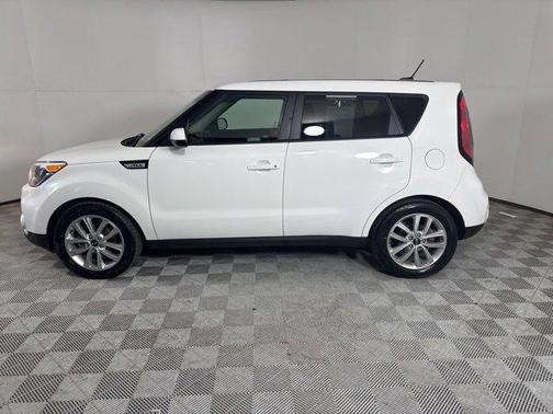 2019 Kia Soul +