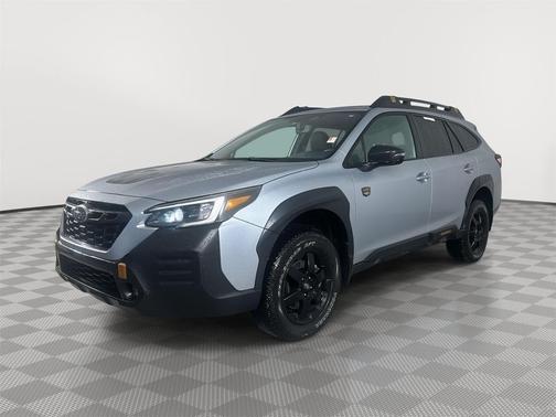 Ice Silver Metallic 2023 Subaru Outback Wilderness