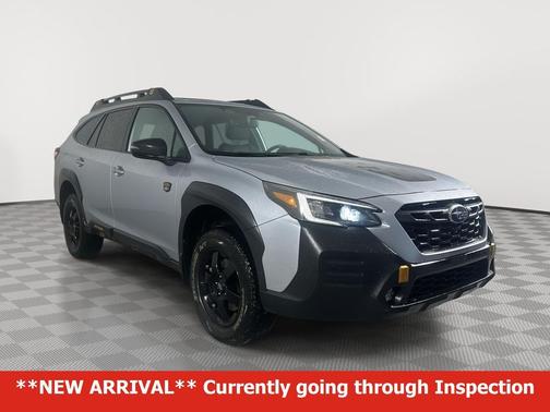Ice Silver Metallic 2023 Subaru Outback Wilderness