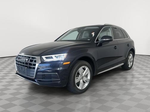 Moonlight Blue Metallic 2018 Audi Q5 2.0T Premium Plus