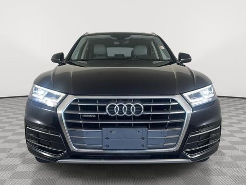 Moonlight Blue Metallic 2018 Audi Q5 2.0T Premium Plus