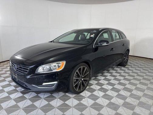 2016 Volvo V60 T5 Drive-E Premier