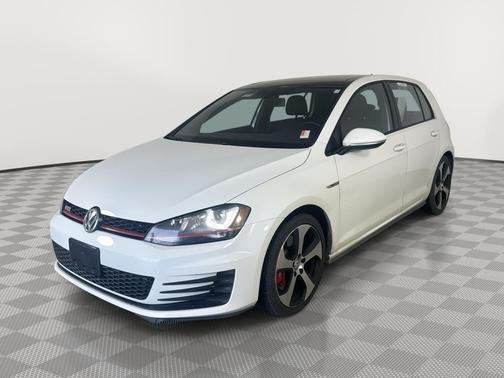 2017 Volkswagen Golf GTI 2.0T SE 4-Door