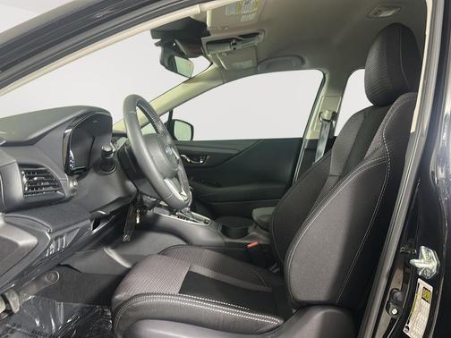 Crystal Black Silica 2025 Subaru Outback Premium