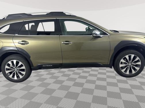 2025 Subaru Outback Touring