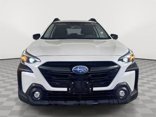 Crystal White Pearl 2023 Subaru Outback Premium