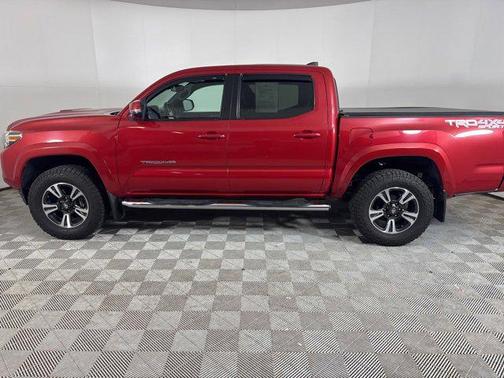 2018 Toyota Tacoma TRD Sport