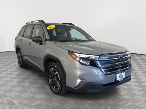 2025 Subaru Forester Hybrid Premium