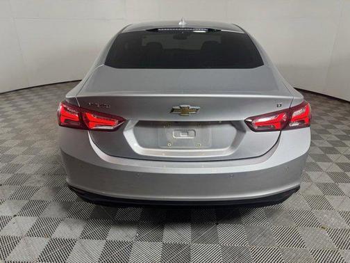 2020 Chevrolet Malibu FWD LT