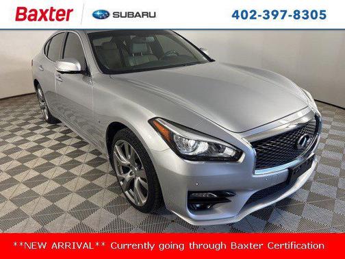 2016 INFINITI Q70 3.7X