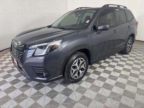 2022 Subaru Forester Premium