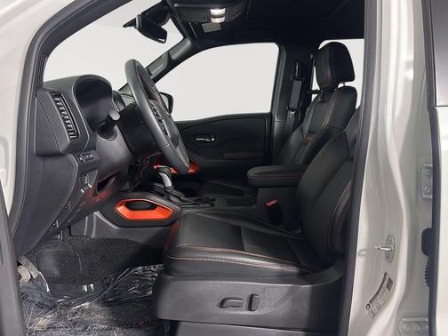 Glacier White 2024 Nissan Frontier PRO-4X