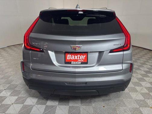 2024 Cadillac XT4 Luxury