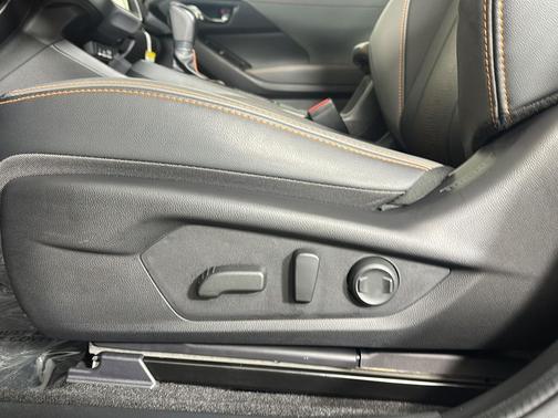 Magnetite Gray Metallic 2025 Subaru Crosstrek Limited