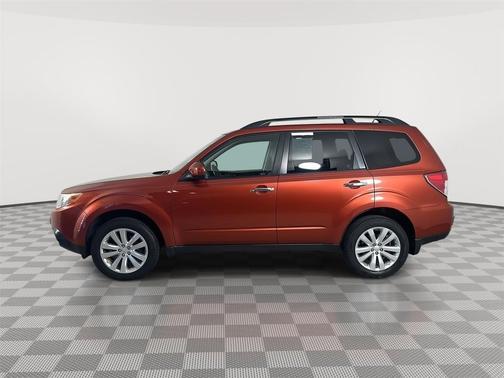 Paprika Red Pearl 2011 Subaru Forester 2.5 X Limited