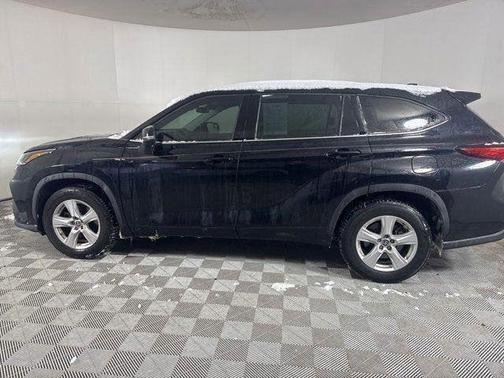 2021 Toyota Highlander L