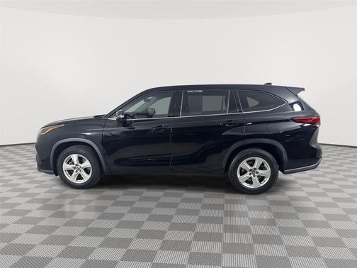 2021 Toyota Highlander L