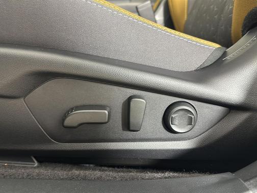 Magnetite Gray Metallic 2025 Subaru Crosstrek Sport