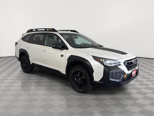 Crystal White Pearl 2025 Subaru Outback Wilderness