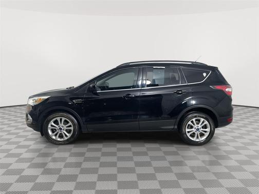 SHADOW BLACK 2017 Ford Escape SE