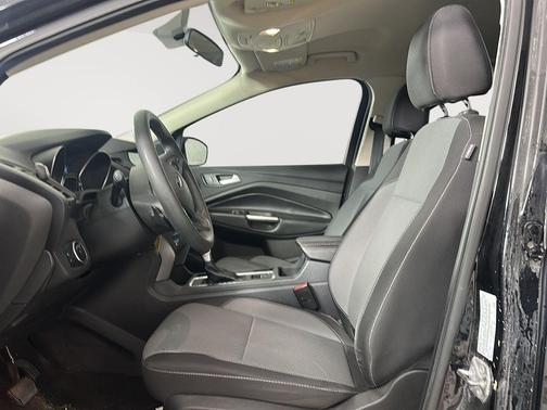 SHADOW BLACK 2017 Ford Escape SE