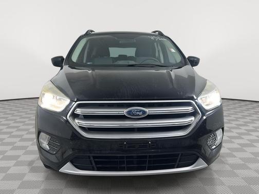 SHADOW BLACK 2017 Ford Escape SE