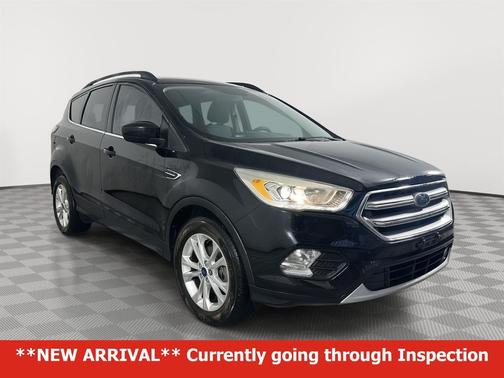 SHADOW BLACK 2017 Ford Escape SE