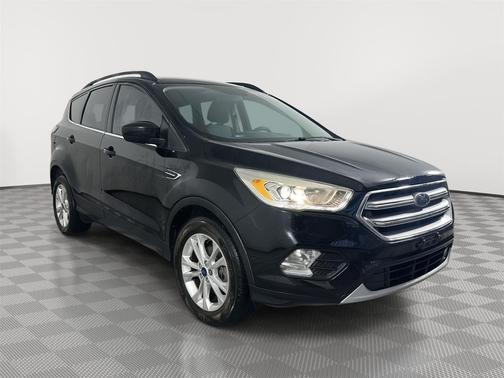 SHADOW BLACK 2017 Ford Escape SE