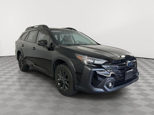 Crystal Black Silica 2024 Subaru Outback Onyx Edition XT
