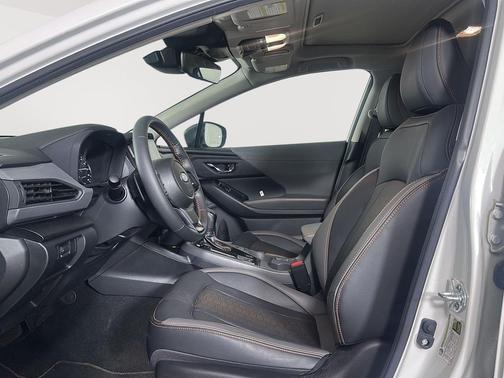 Crystal White Pearl 2025 Subaru Crosstrek Limited