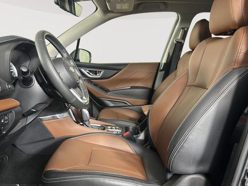 Magnetite Gray Metallic 2022 Subaru Forester Touring