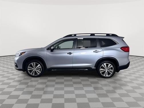Ice Silver Metallic 2022 Subaru Ascent Touring 7-Passenger