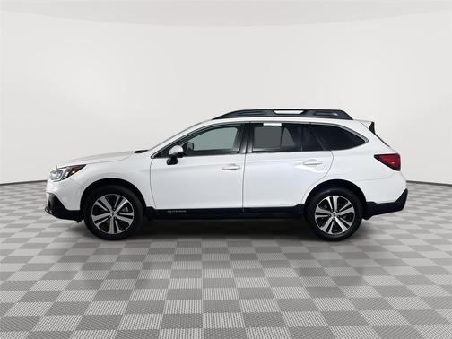 Crystal White Pearl 2019 Subaru Outback 3.6R Limited