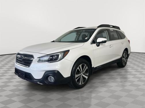 Crystal White Pearl 2019 Subaru Outback 3.6R Limited