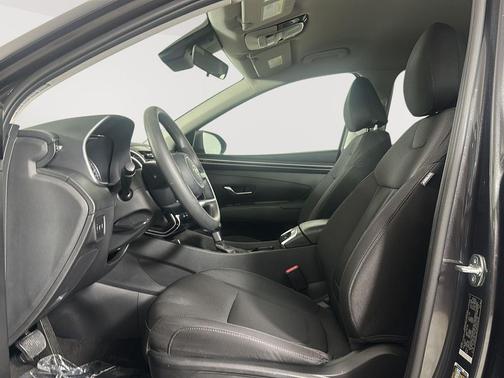 Dark Gray Metallic 2024 Hyundai TUCSON SEL