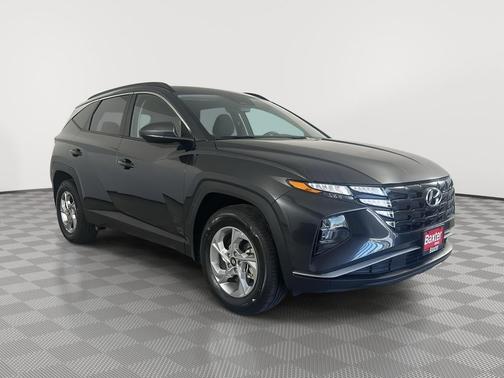 Dark Gray Metallic 2024 Hyundai TUCSON SEL SUV