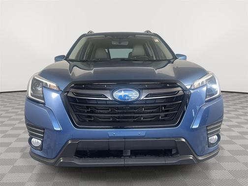 Horizon Blue Pearl 2023 Subaru Forester Limited